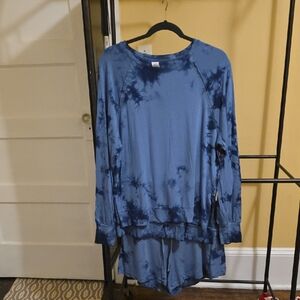 JoyLab Blue Tie-Dye Lounge Set